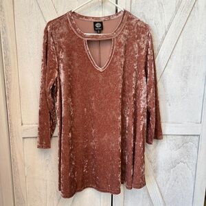 Bobeau Crushed Velvet Peekaboo Top Women’s XL Mauve